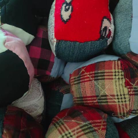 有趣的沙包——昆仑森林幼儿园小班幼儿户外自主游戏活动美篇