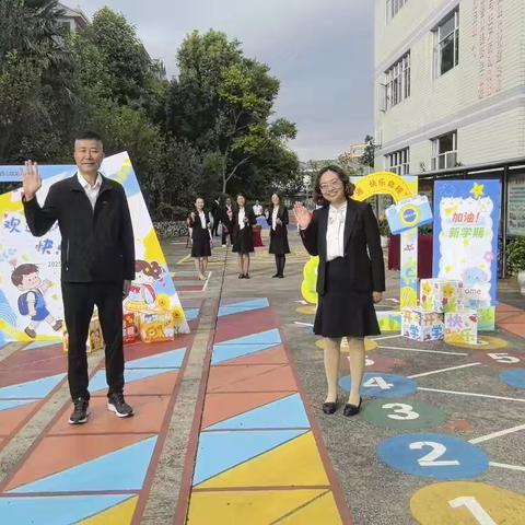 “纪念抗战八十载 以习惯砺行 以红魂铸心”  ——阳光小学五（2）班行为习惯养成记录