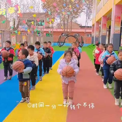 【河道中心幼儿园】“趣”享器械 · “悦”动成长——器械操展示活动