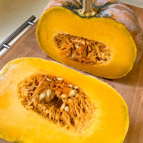 水晶苑幼儿园中二班第九周活动剪影