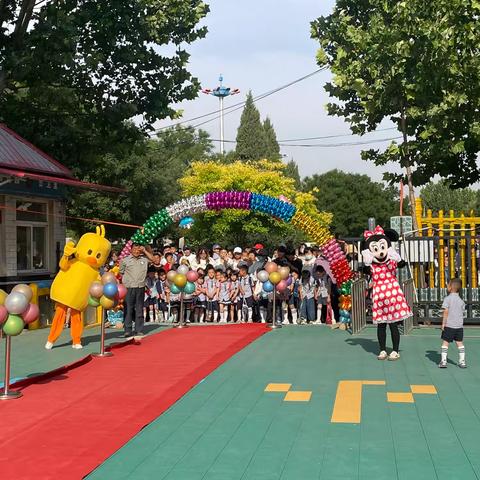 【 童趣盎然，乐享六一 】 邱县第三幼儿园“庆六一”亲子活动