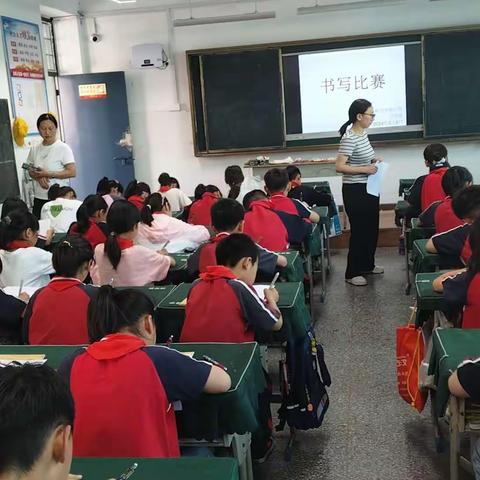 书写童心，放飞梦想——滑县新区实验小学。