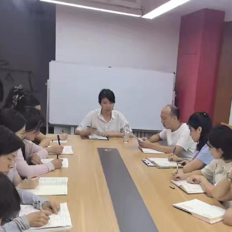 姚家街道化纤厂路社区持续推进落实“晨会30分钟”