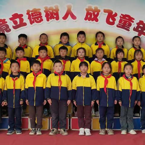 班歌嘹亮 唱响丁小—－滕州市界河镇丁庄小学班歌比赛