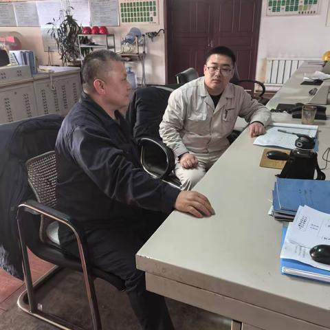 双鞍集团环保科技公司召开5月第一周 安全例会