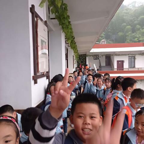 金秋十月，文风小学4年级秋季研学之旅