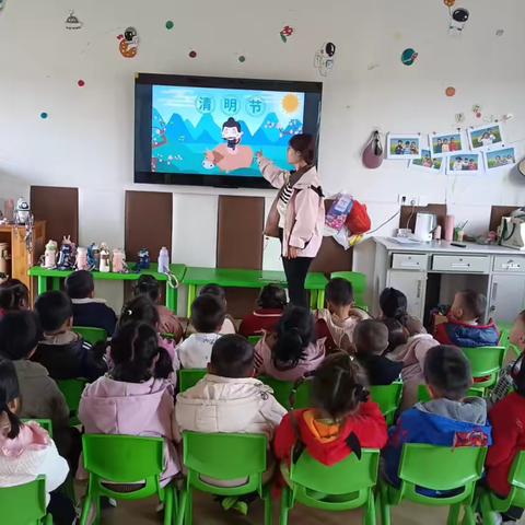 “手绘风筝  拥抱春天”十里岗镇中心幼儿园清明节主题活动