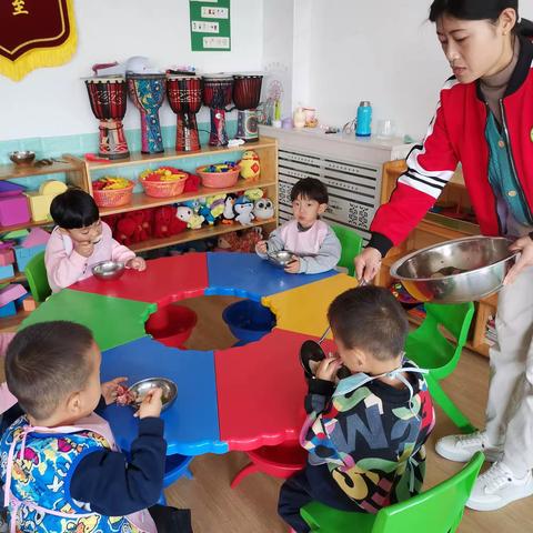 小布依幼儿园潘老师的简篇