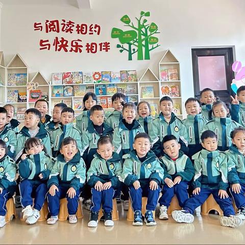 「向阳而生，追光而行」 黎明新型公办幼儿园 小三班---学期回顾