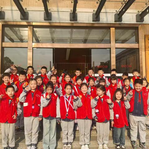 走进水务集团，探秘“城市生命之水”一一2307班小记者周末实践活动纪实