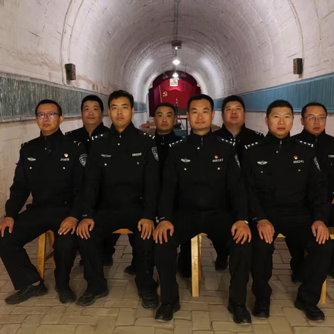 沙州高速公路大队党支部开展 “学习铁人精神 锻造护路先锋” 主题党日活动