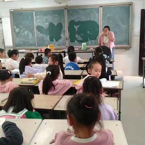 “防震减灾，安全同行”——袁庄乡中心小学防震减灾演练活动