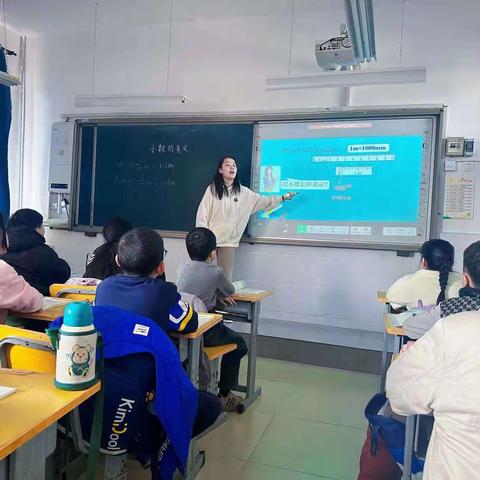 研课促教，“数”说精彩——记河东小学数学教师岗位练兵