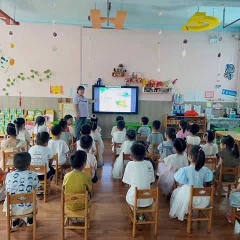 【宝丰红星教育幼儿部】中五班“浓浓端午情 传承好家风”“端午节”主题活动