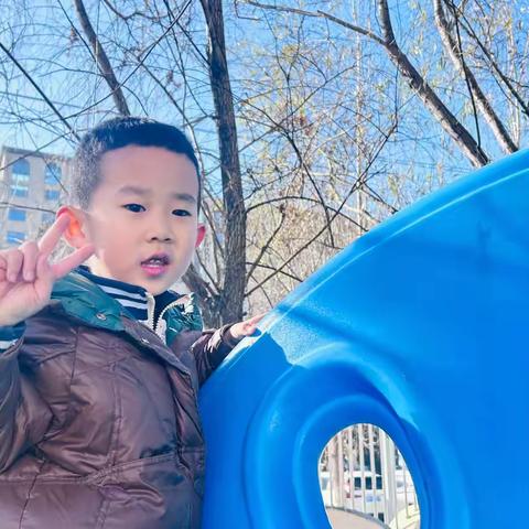 典藏童年的记忆——秦思涵👦🏻