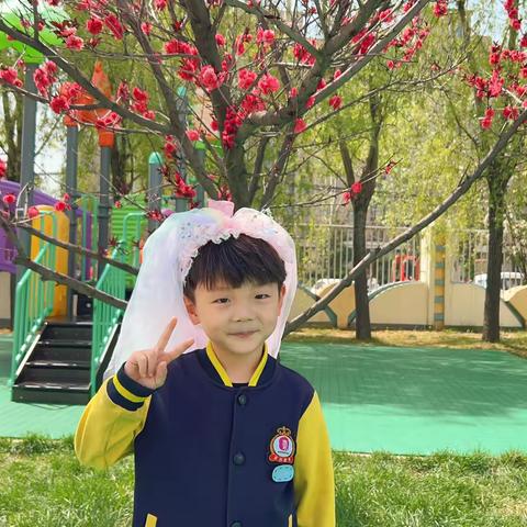 典藏童年的记忆——阳光☀️帅气的家浩👦🏻