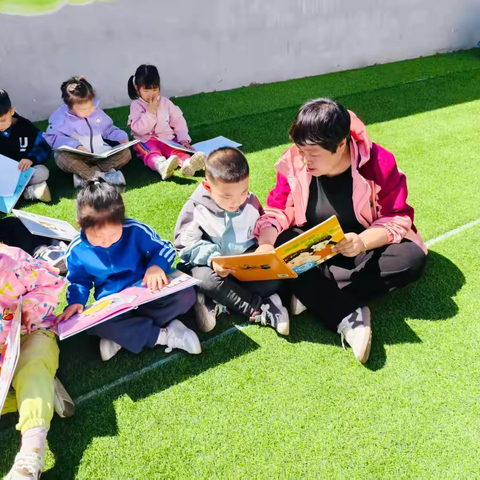 书香润童心，阅读伴成长——贾庄中心幼儿园世界读书日主题活动