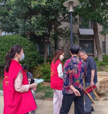 涵玉翠岭社区开展“守住钱袋子·防范非法集资”主题宣传活动