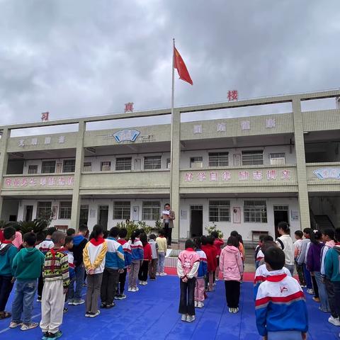 九九重阳节浓浓敬老情——库心小学重阳节主题活动