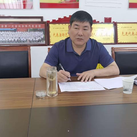 市领导贺良深入矿山镇督导信访积案化解、安全生产、防汛抗旱等当前重点工作