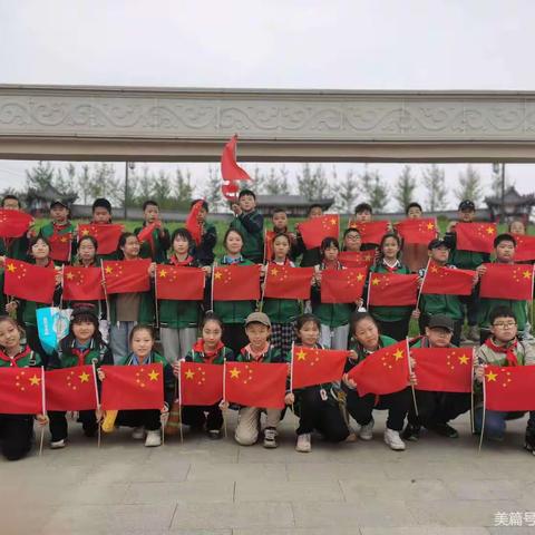 感悟孝道文化，弘扬传统美德