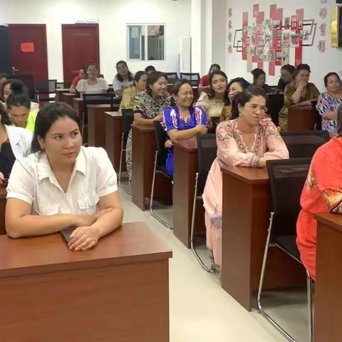 喀什市新时代文明实践志愿服务项目四季主题活动之关爱女性“铿锵玫瑰 关爱半边天”志愿服务观摩活动