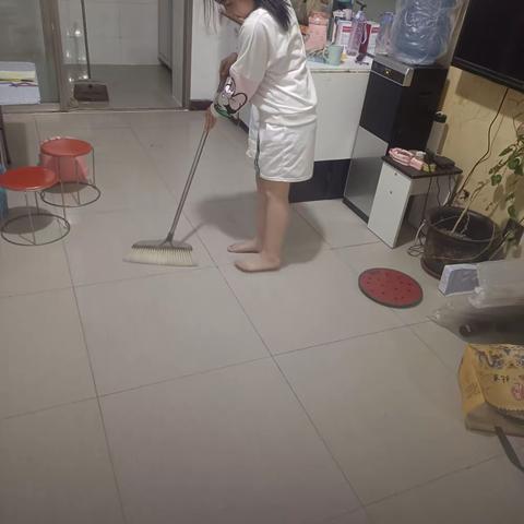 范家屯第二中学校三年五班韩佳妍