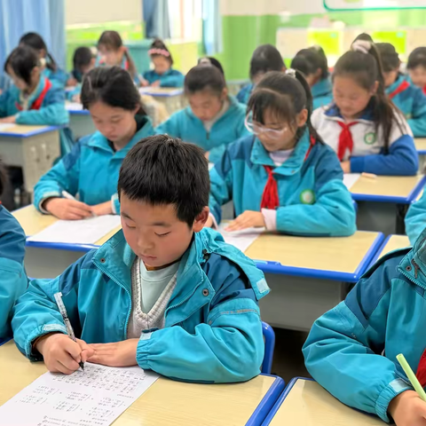 墨润规范字  笔传华夏情——灞桥区官厅小学开展规范汉字书写活动纪实