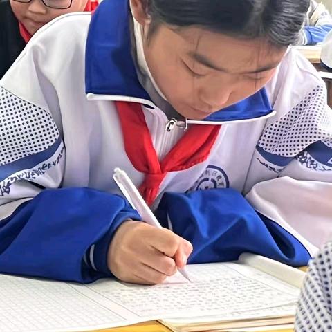 书香浸润心灵 阅读点亮人生—鲁西新区南京路明德小学读书节活动精彩瞬间