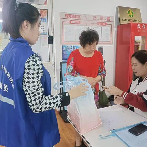 城乡路街道秀河湾社区暖心护航迎接新生命