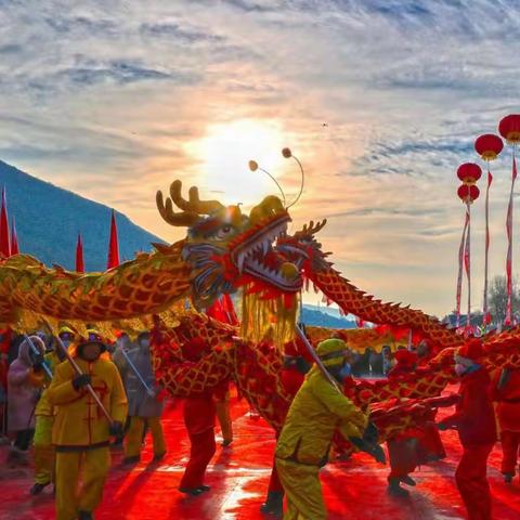 扬冰上之光，展青春风采——棋盘山学区青年教师建功立业之冰上龙舟争霸赛。