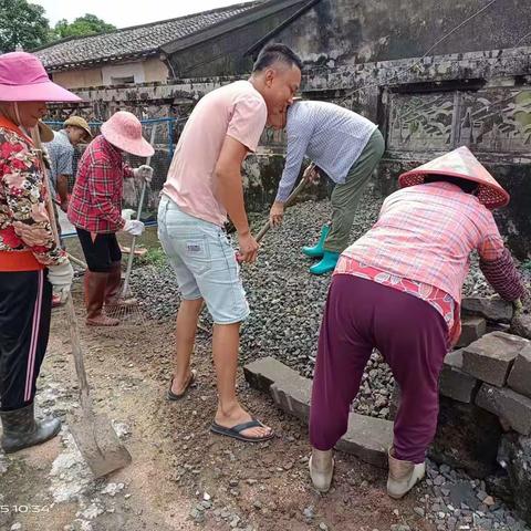 岭南村民委员会美本村民小组10月份人居环境整治工作