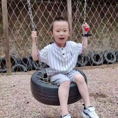 生日祝福——小泥鳅生日快乐