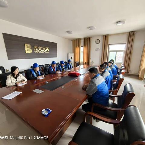 三厂进行三级有限空间回流泵房套筒改造作业