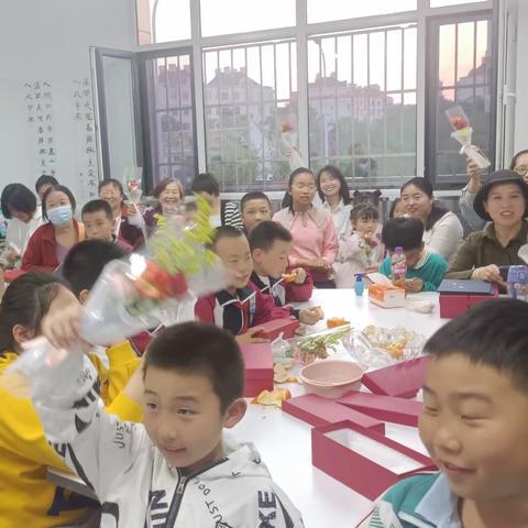 全国神州杯书法大赛颁奖典礼暨学书法习感恩母亲节活动