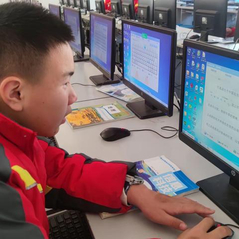 Scratch编程社团：代码世界里的逐梦之旅