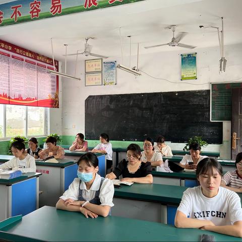 炎炎夏日行 浓浓家访情———记邱集乡武平小学暑期家访活动