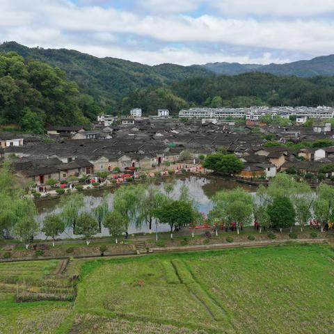 记者的文化使命:弘扬中华文明的正气