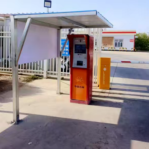 吐鲁番销售公司南环路北加油站：“小”举措提升“大”服务​