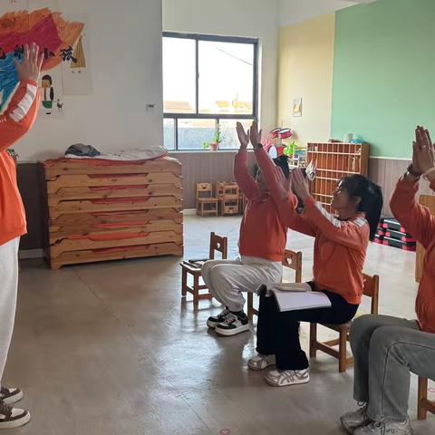 爱心幼儿园周五总结例会❤️❤️❤️