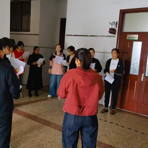 夏楼小学班级文化氛围评比活动纪实