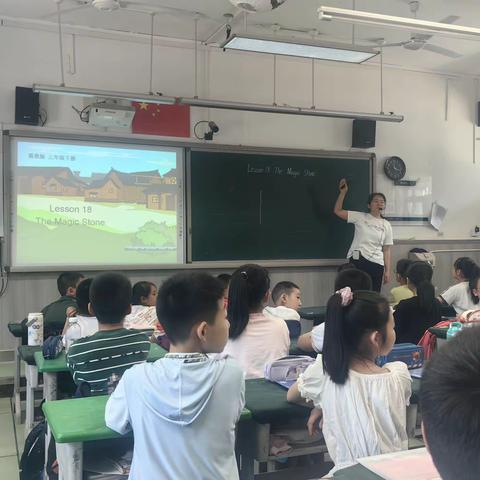 【八一小学】“英”你精彩，“语”你同行——八一小学英语校本教研活动