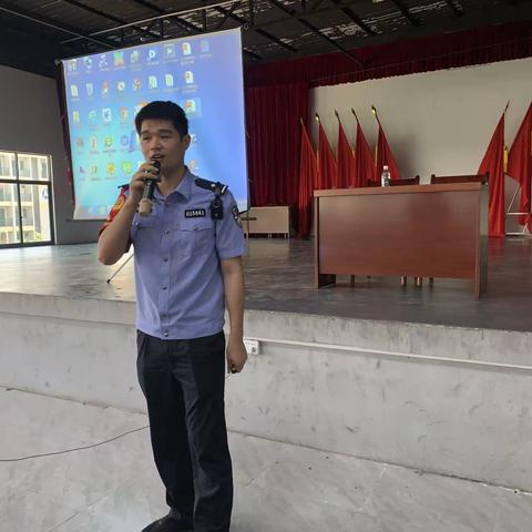 海口幼师职业学校一法制讲座
