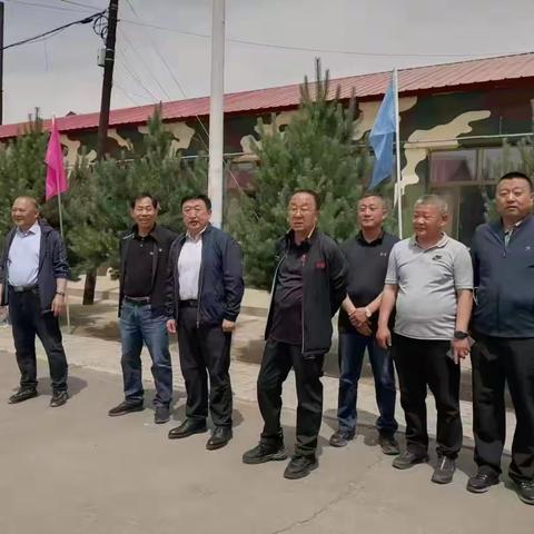 市教育局领导来我旗白彦花教育基地检查指导工作