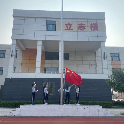 “新学期，扬帆起航”高新区深圳路小学主题升旗仪式