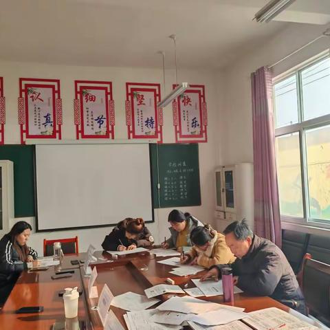 “解”出智慧，“题”炼精彩 ——临汝镇四中教师解题活动