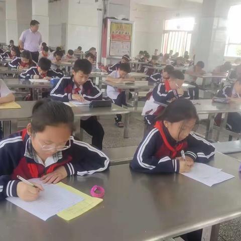 “比”出速度 “算”出精彩——腾飞小学数学速算比赛