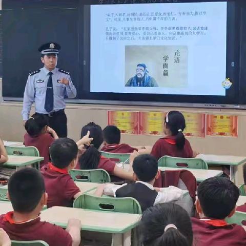 【八力护航】汉台巡特警:宣讲进校园 护学伴成长