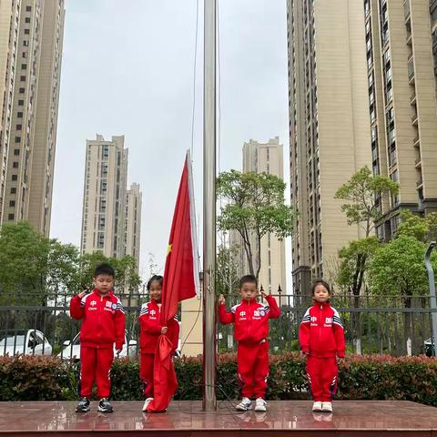 爱国在我心，升旗润童心 ‍南昌市委机关幼儿园中二班