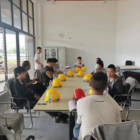 施甸县城客运站及物流综合建设项目一期客运站顺利通过例保车间、消防水池、水泵房、发电机房主体结构验收